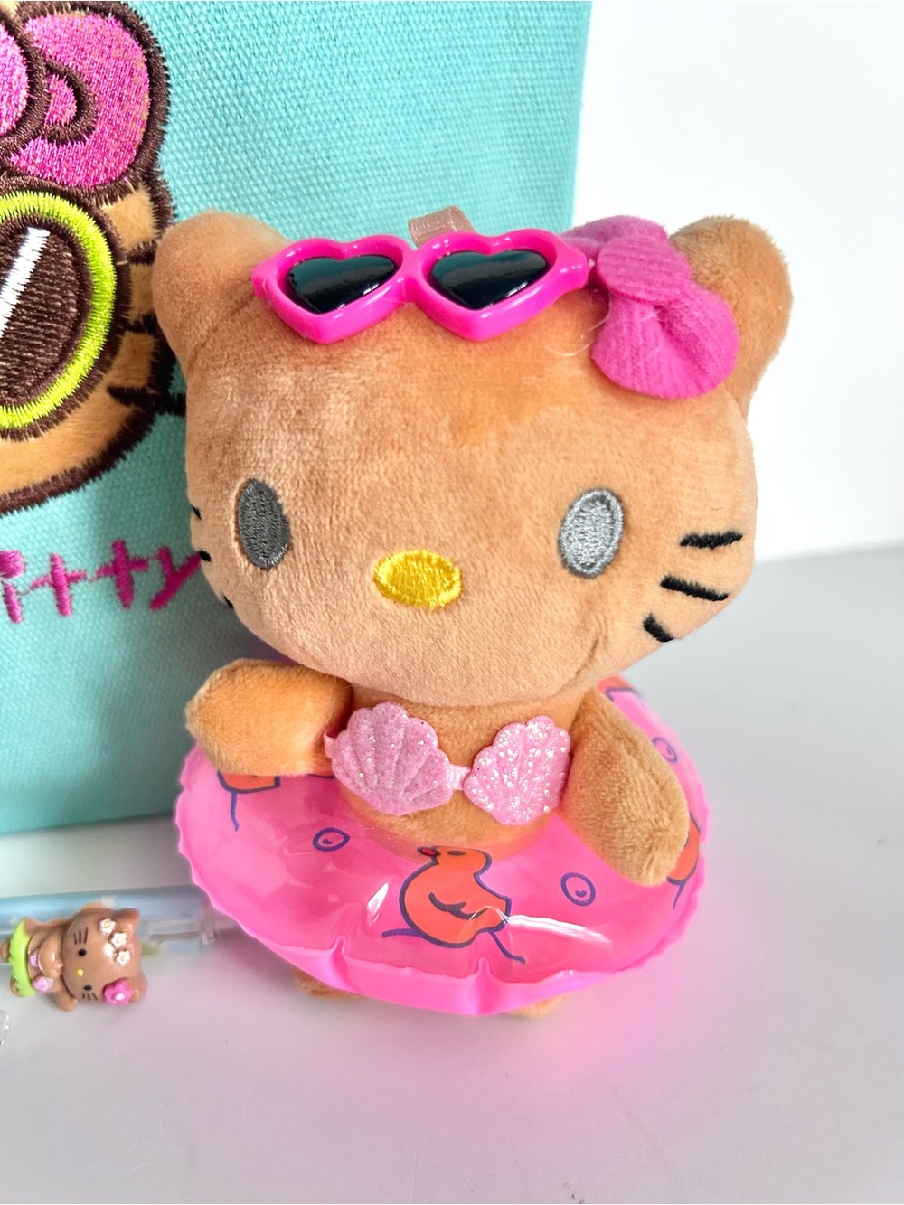 💖(HK404) Hello Kitty Adorable 5-Piece Tote Bag Bundle! - Picture 6 of 9